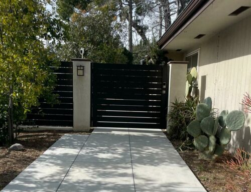 What Are the Security Advantages of Installing an Aluminum Gate?