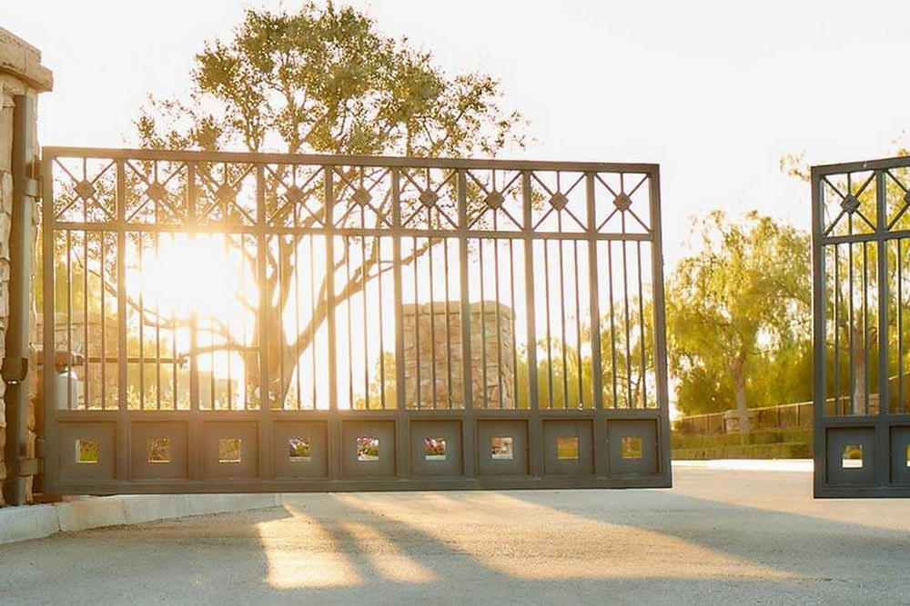 Signs Your Automatic Gate Opener Needs Repair or Replacement